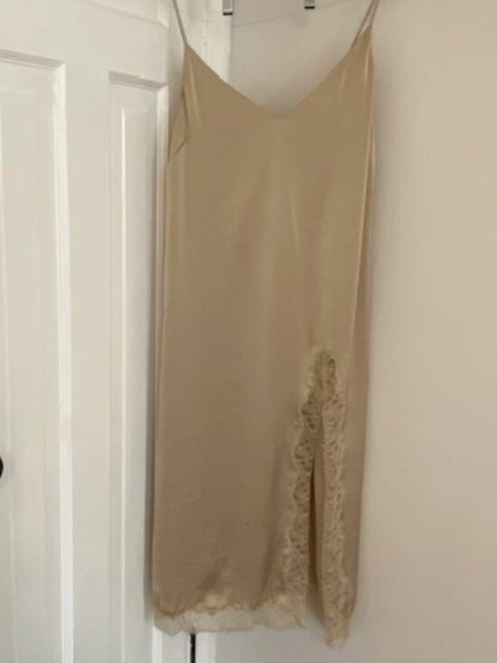 Wilfred Dresses & Skirts - Wilfred Aritzia Satin Slip Dress with Lace Medium Midi Pale Gold